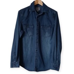 MOSSIMO SUPPLY CO. MEN'S DENIM BLUE BUTTON-DOWN LONG-SLEEVE SHIRT. SIZE S/P.